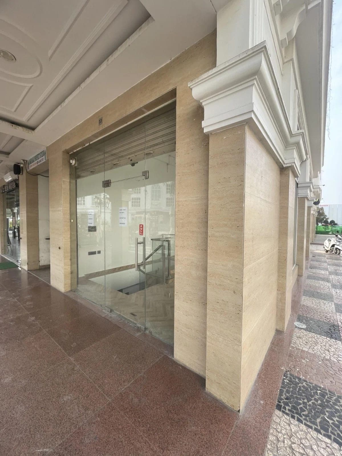 HUDA Booth For Sale in Sector 33, Hisar